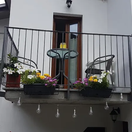Rum i privatbostad Casa Si Prega Aosta